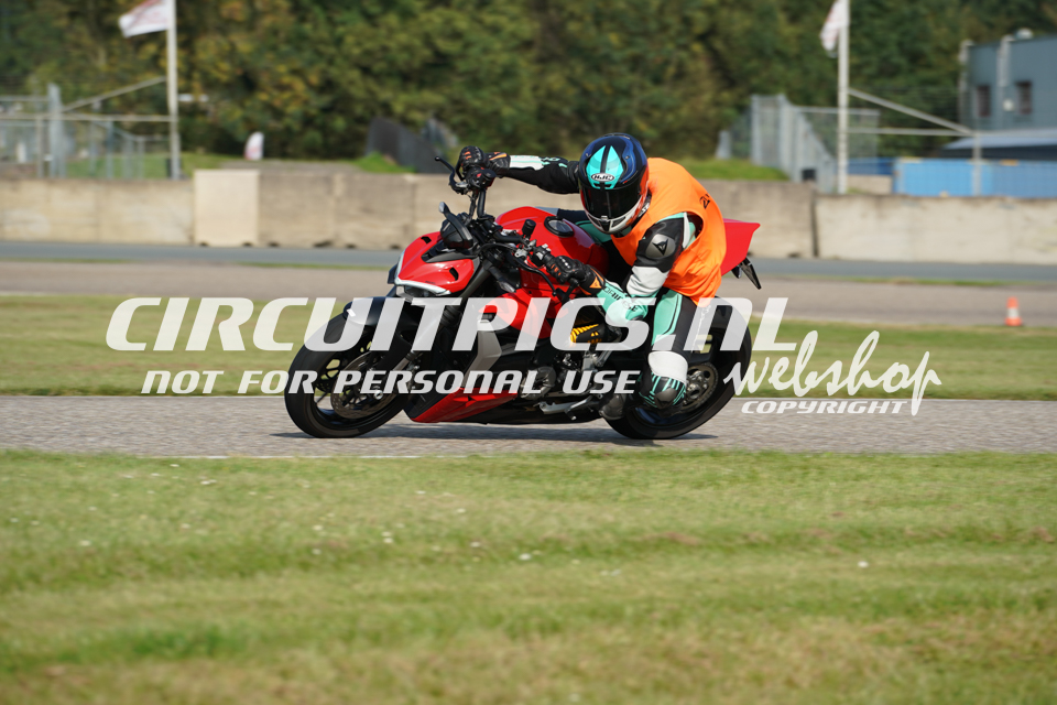 100923_IMG01011.jpg