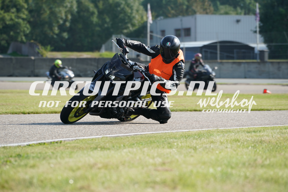 100923_IMG09280.jpg