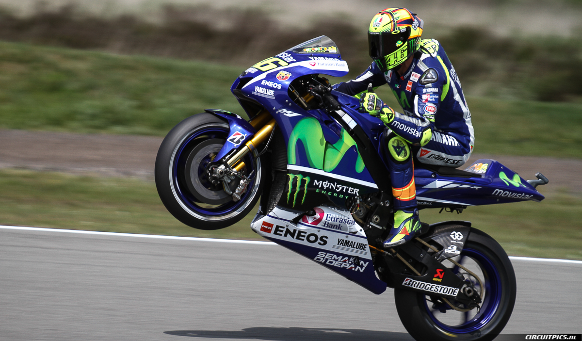 Valentino Rossi - TT Assen 2015 - Wheelie - The Doctor - Vale46